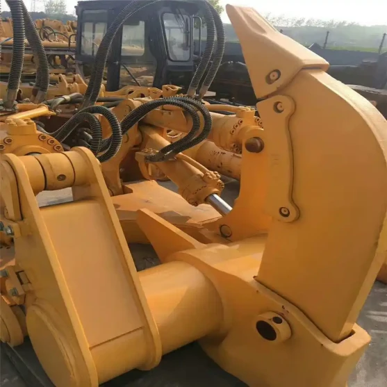 Loader Soil Loosening Assembly